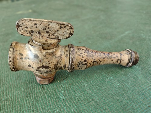 Alter wasserhahn ablasshahn - alter,